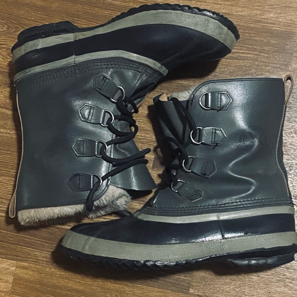 Eddie Bauer Snow Rain Boots Men’s size 12